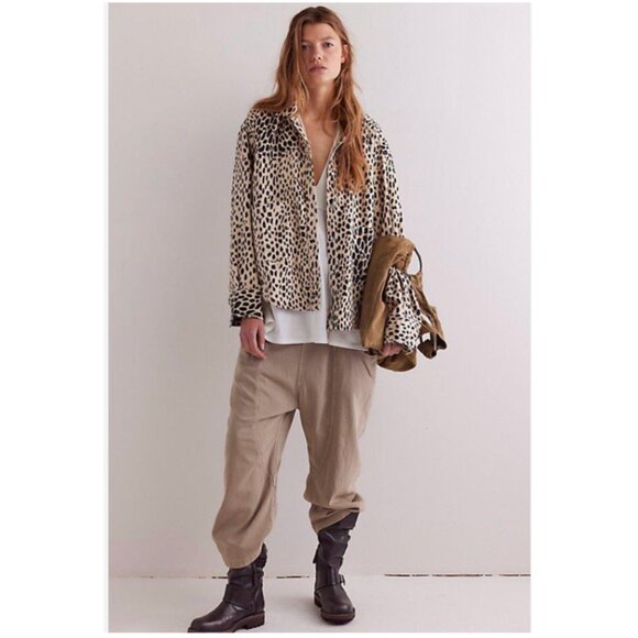 Free People We the Free Calico Animal Print Flannel Shirt in Snow Leopard Combo - Picture 5 of 9
